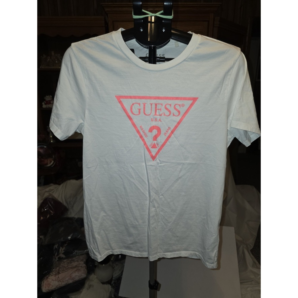 Womens Guess T-Shirt Size M. 20" PTP, 27" Long. White And Pink. Casual, Leasure,
